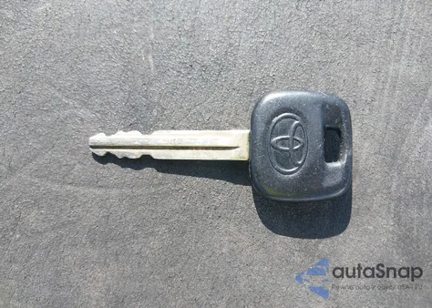 2002 Toyota Camry Le from USA, damaged, VIN 4T1BE32K22U043790